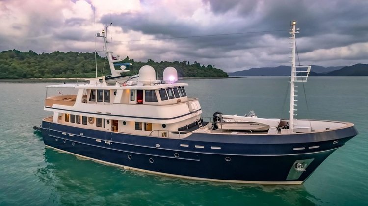 Jimmy Buffett’s former yacht Continental Drifter II for sale